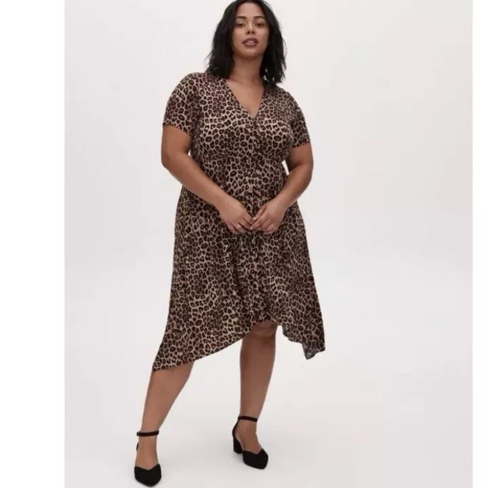 Torrid Shirt Dress Women 1 Brown Leopard Print Sharkbite Hem Plus Size